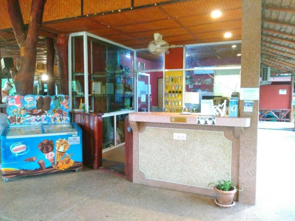 Varee Valley Resort And Restaurant Khon Kaen Extérieur photo