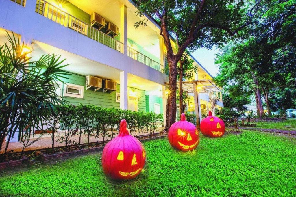 Varee Valley Resort And Restaurant Khon Kaen Extérieur photo
